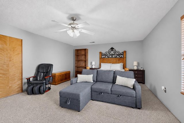 8401 Magenta Road NW, Albuquerque, NM 87120