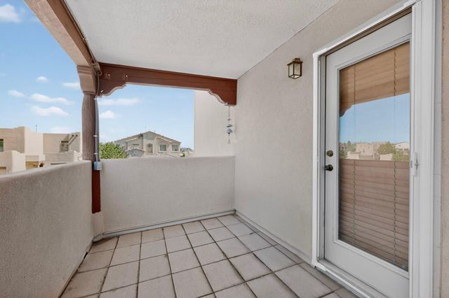 8401 Magenta Road NW, Albuquerque, NM 87120