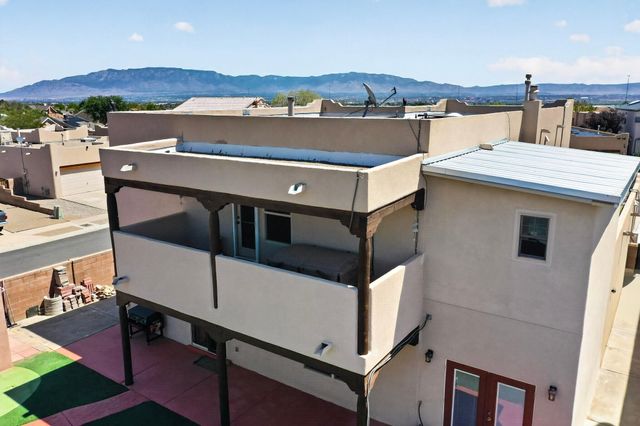 8401 Magenta Road NW, Albuquerque, NM 87120