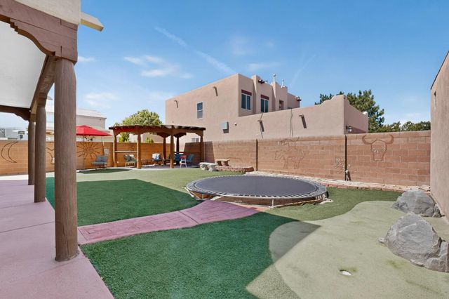 8401 Magenta Road NW, Albuquerque, NM 87120