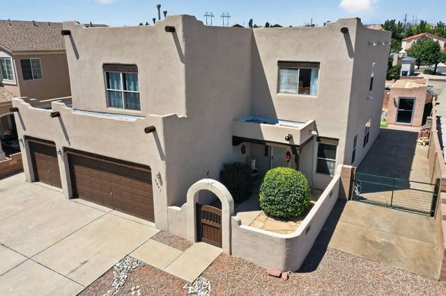 8401 Magenta Road NW, Albuquerque, NM 87120