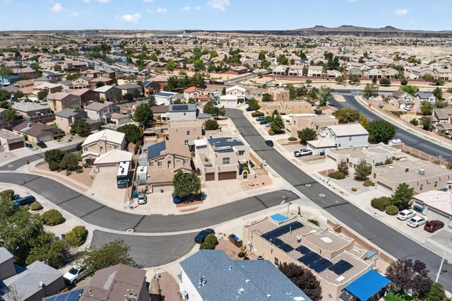 8401 Magenta Road NW, Albuquerque, NM 87120