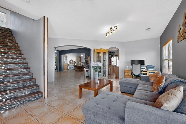 8401 Magenta Road NW, Albuquerque, NM 87120