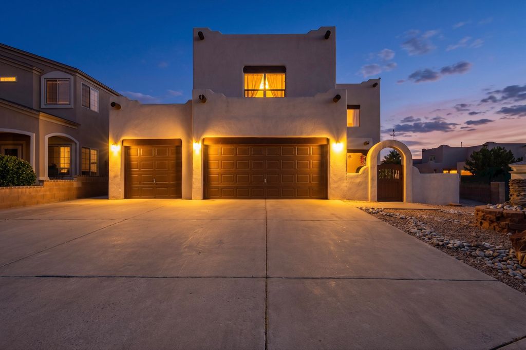 8401 Magenta Road NW, Albuquerque, NM 87120
