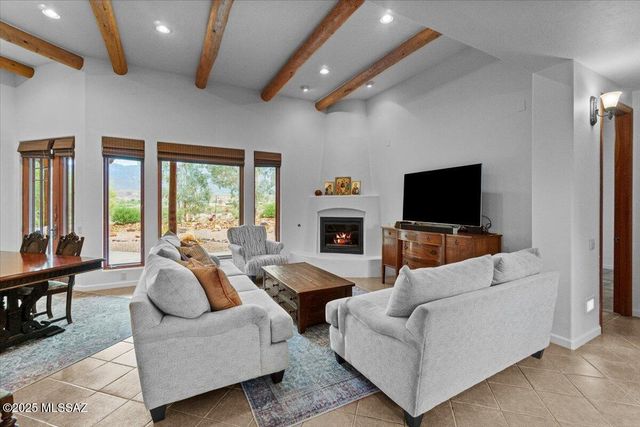 9743 S Calle De Buena Vista, Safford, AZ 85546