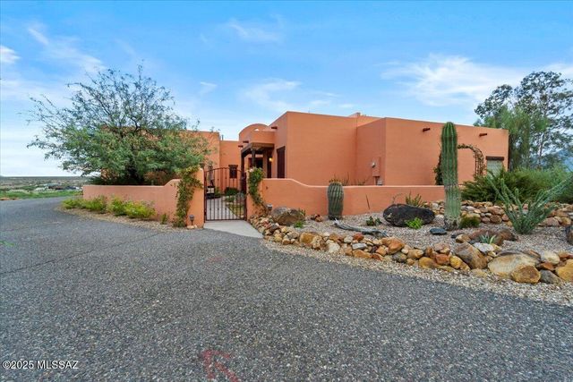 9743 S Calle De Buena Vista, Safford, AZ 85546