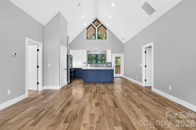 338 Hawks Terrace, Lake Lure, NC 28746