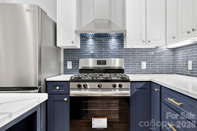 338 Hawks Terrace, Lake Lure, NC 28746