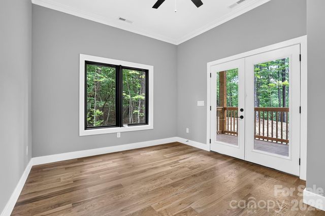 338 Hawks Terrace, Lake Lure, NC 28746