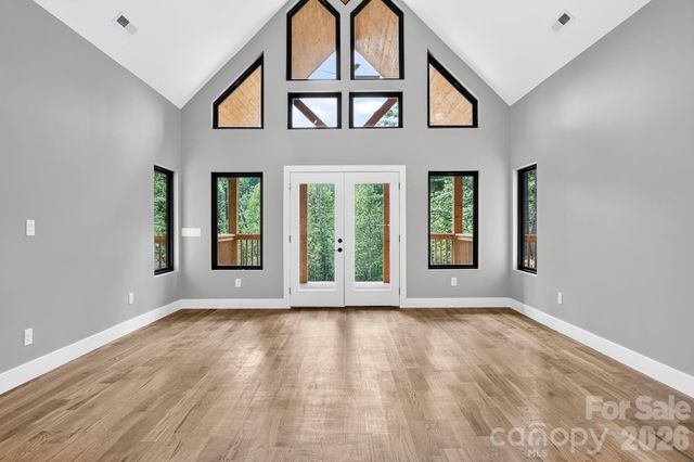 338 Hawks Terrace, Lake Lure, NC 28746
