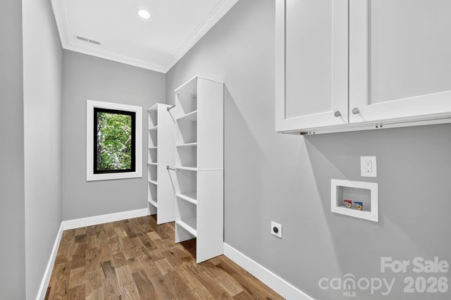 338 Hawks Terrace, Lake Lure, NC 28746