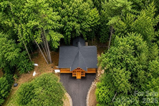 338 Hawks Terrace, Lake Lure, NC 28746