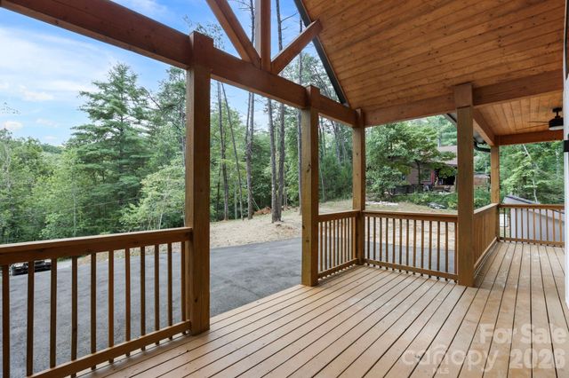 338 Hawks Terrace, Lake Lure, NC 28746