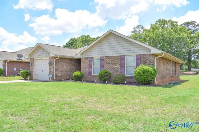226 Fields Pond Drive, Madison, AL 35756