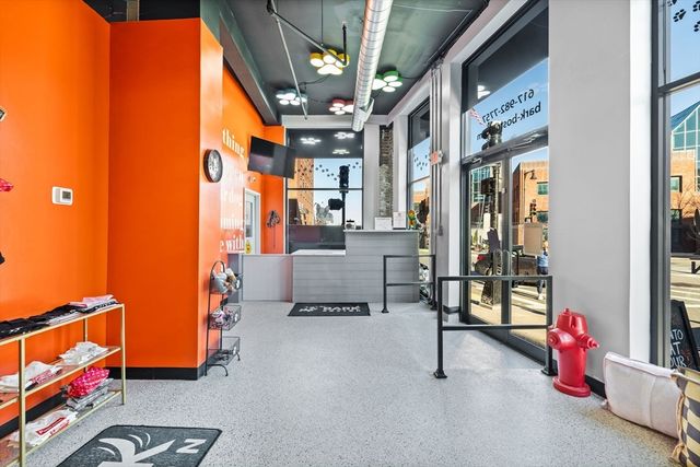 464 Hanover St A, Boston, MA 02113