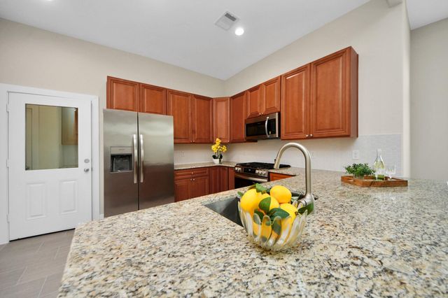 2003 Marthoman Drive, Missouri City, TX 77489