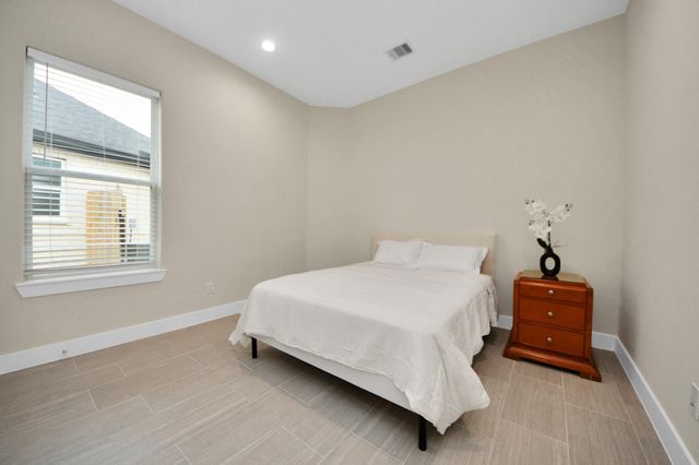 2003 Marthoman Drive, Missouri City, TX 77489