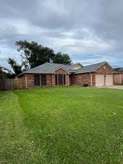 7222 Greenwood Point Drive, Cypress, TX 77433