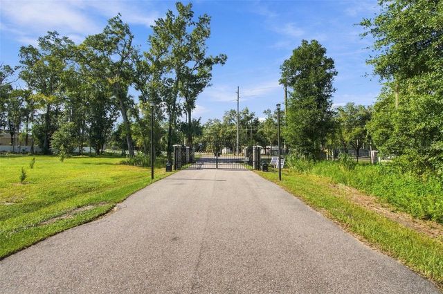 867 SUNSET LANE, Lutz, FL 33549
