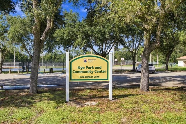 867 SUNSET LANE, Lutz, FL 33549