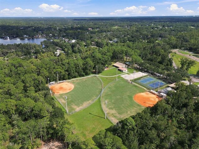 867 SUNSET LANE, Lutz, FL 33549