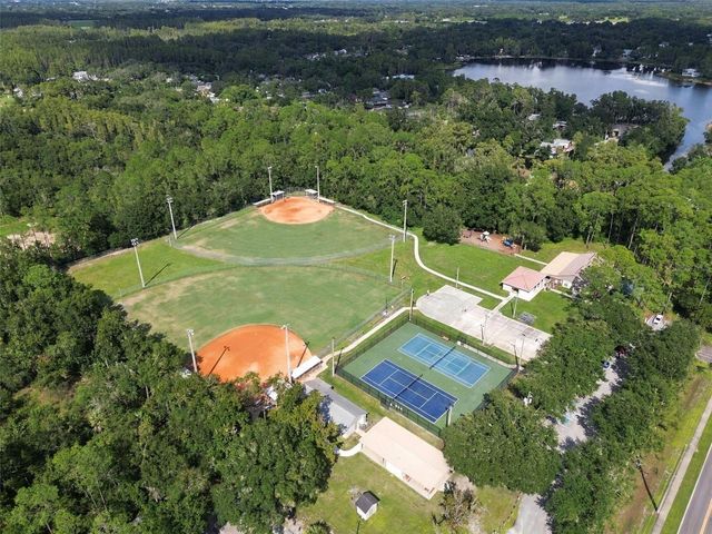 867 SUNSET LANE, Lutz, FL 33549