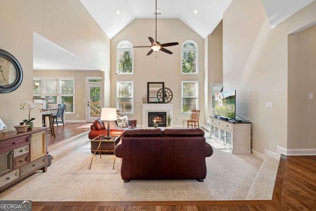 1320 Tahoe Pines Circle, Alpharetta, GA 30005