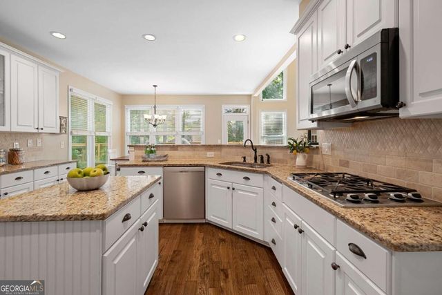 1320 Tahoe Pines Circle, Alpharetta, GA 30005