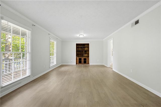 1220 Grayland Hills Trail, Lawrenceville, GA 30046