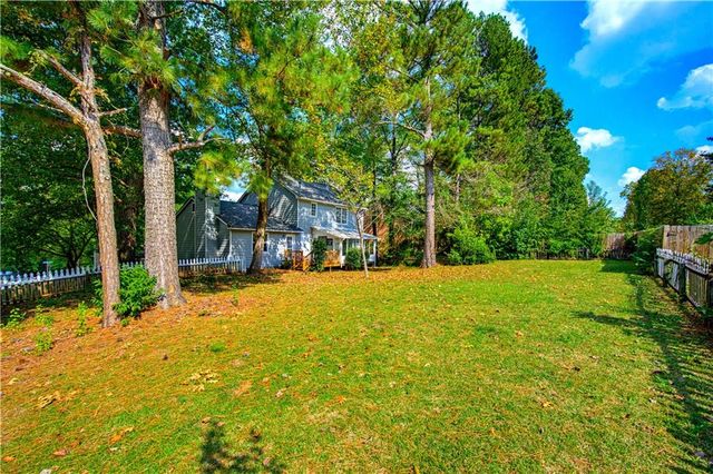 1220 Grayland Hills Trail, Lawrenceville, GA 30046
