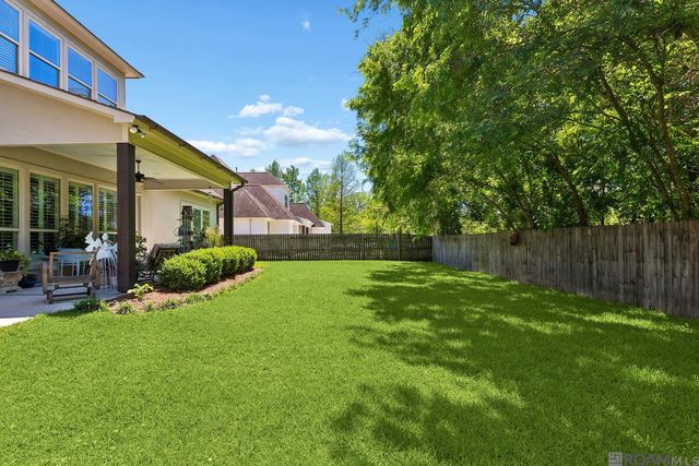 8970 Carriagewood Estates Dr, Saint George, LA 70817