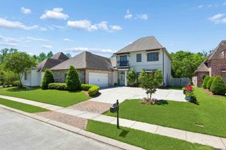 8970 Carriagewood Estates Dr, Saint George, LA 70817