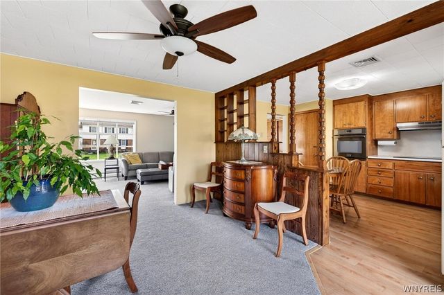 49 Boxwood Circle, Hamburg, NY 14075