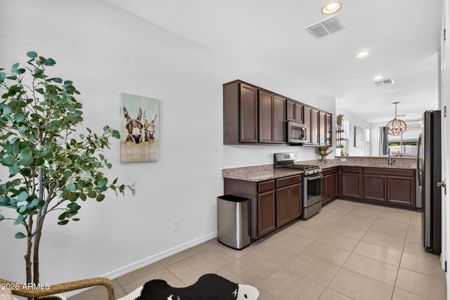 2786 W Canada De Oro Road, San Tan Valley, AZ 85144