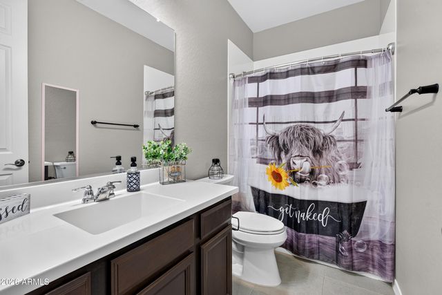 2786 W Canada De Oro Road, San Tan Valley, AZ 85144