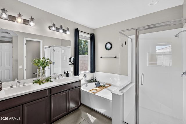2786 W Canada De Oro Road, San Tan Valley, AZ 85144
