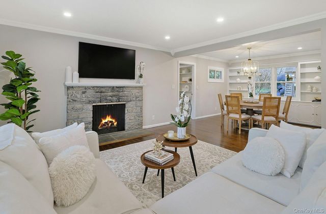 2 Doris Drive, Scarsdale, NY 10583