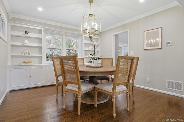 2 Doris Drive, Scarsdale, NY 10583