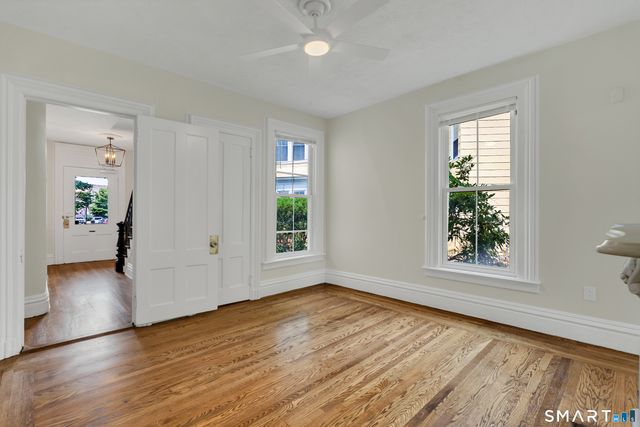 7 University Place, New Haven, CT 06511