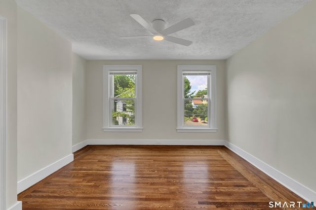 7 University Place, New Haven, CT 06511