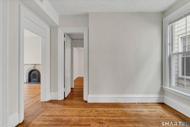 7 University Place, New Haven, CT 06511