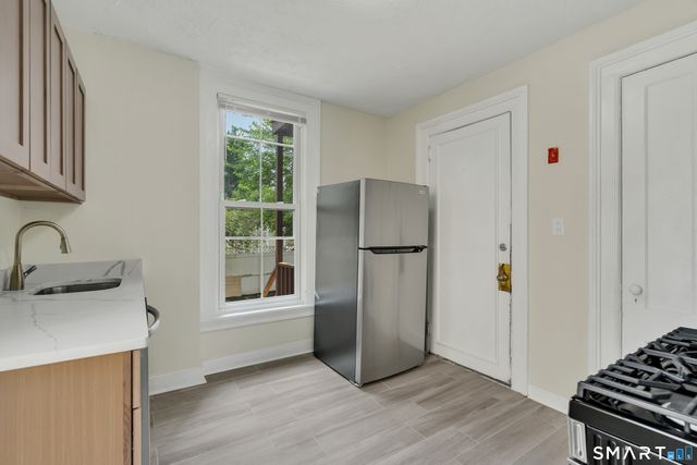7 University Place, New Haven, CT 06511