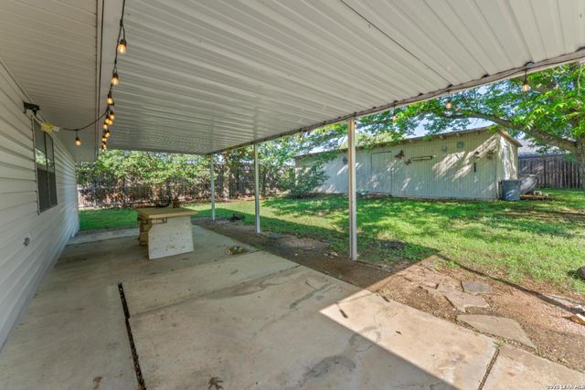 118 RICHTER AVE, Boerne, TX 78006