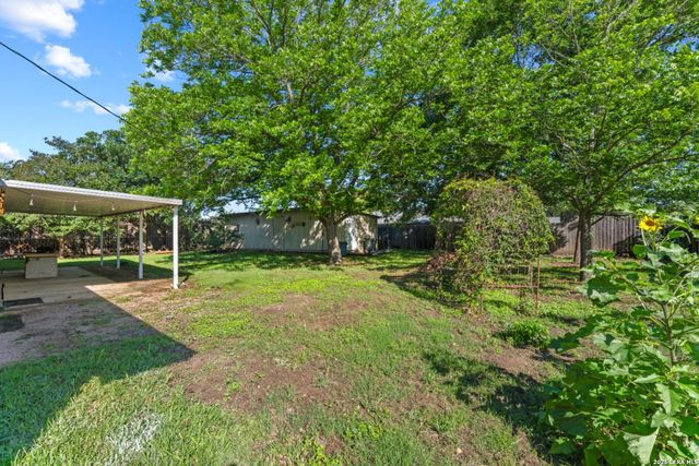 118 RICHTER AVE, Boerne, TX 78006
