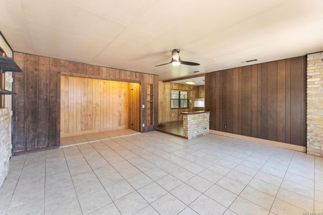 118 RICHTER AVE, Boerne, TX 78006