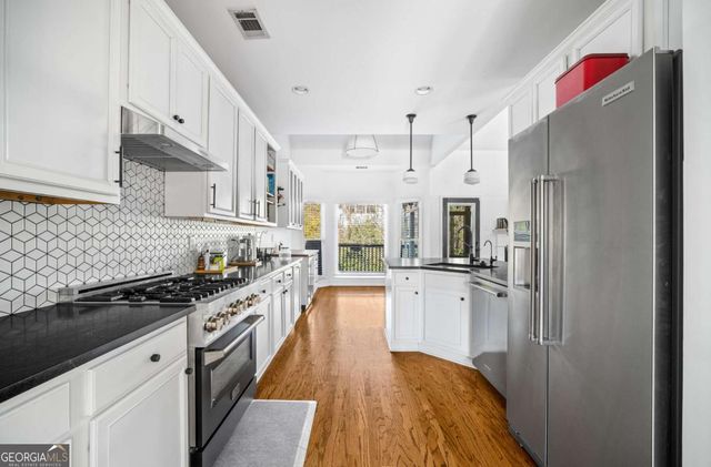 1355 Eastgate Court SE, Atlanta, GA 30316