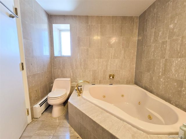 133-47 Sanford Avenue 11A, Flushing, NY 11355