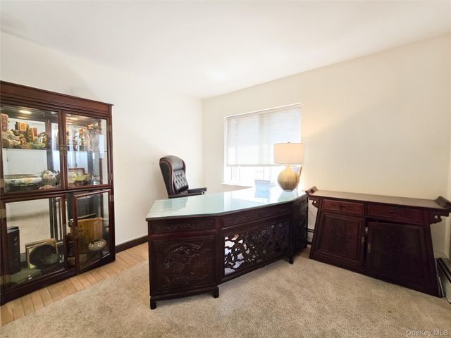 133-47 Sanford Avenue 11A, Flushing, NY 11355
