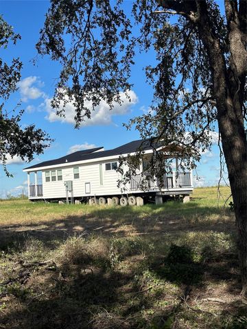 1469 County Road 451, Coupland, TX 78615