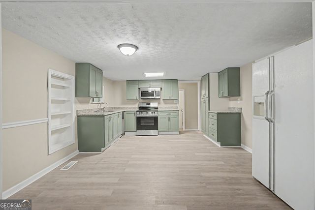 1055 Millertown Road, Temple, GA 30179
